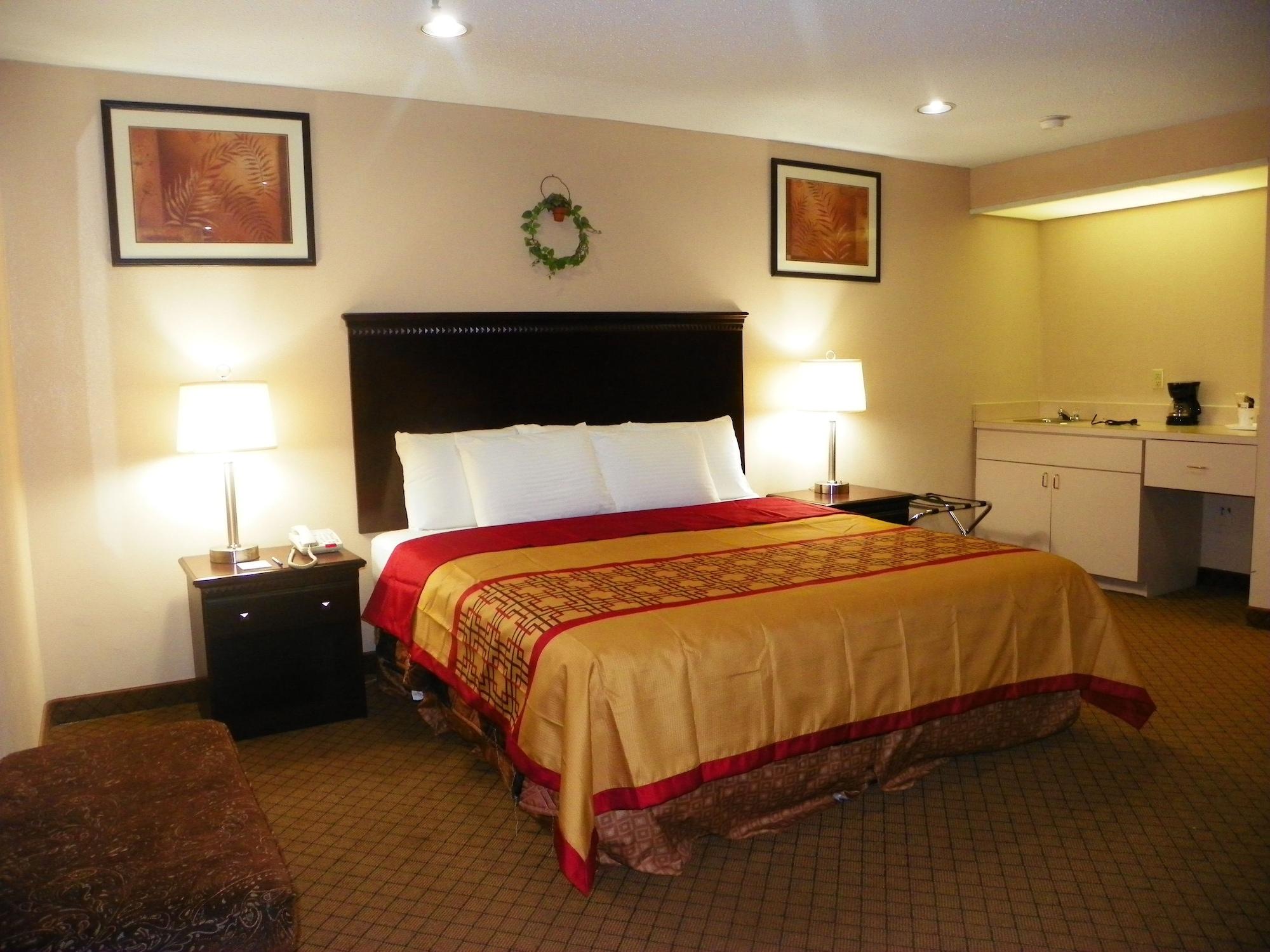 Royalton Inn & Suites Upper Sandusky מראה חיצוני תמונה