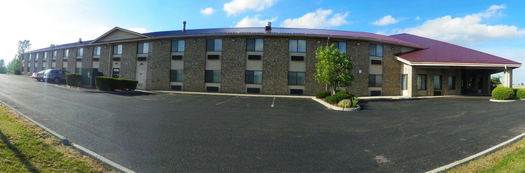 Royalton Inn & Suites Upper Sandusky מראה חיצוני תמונה